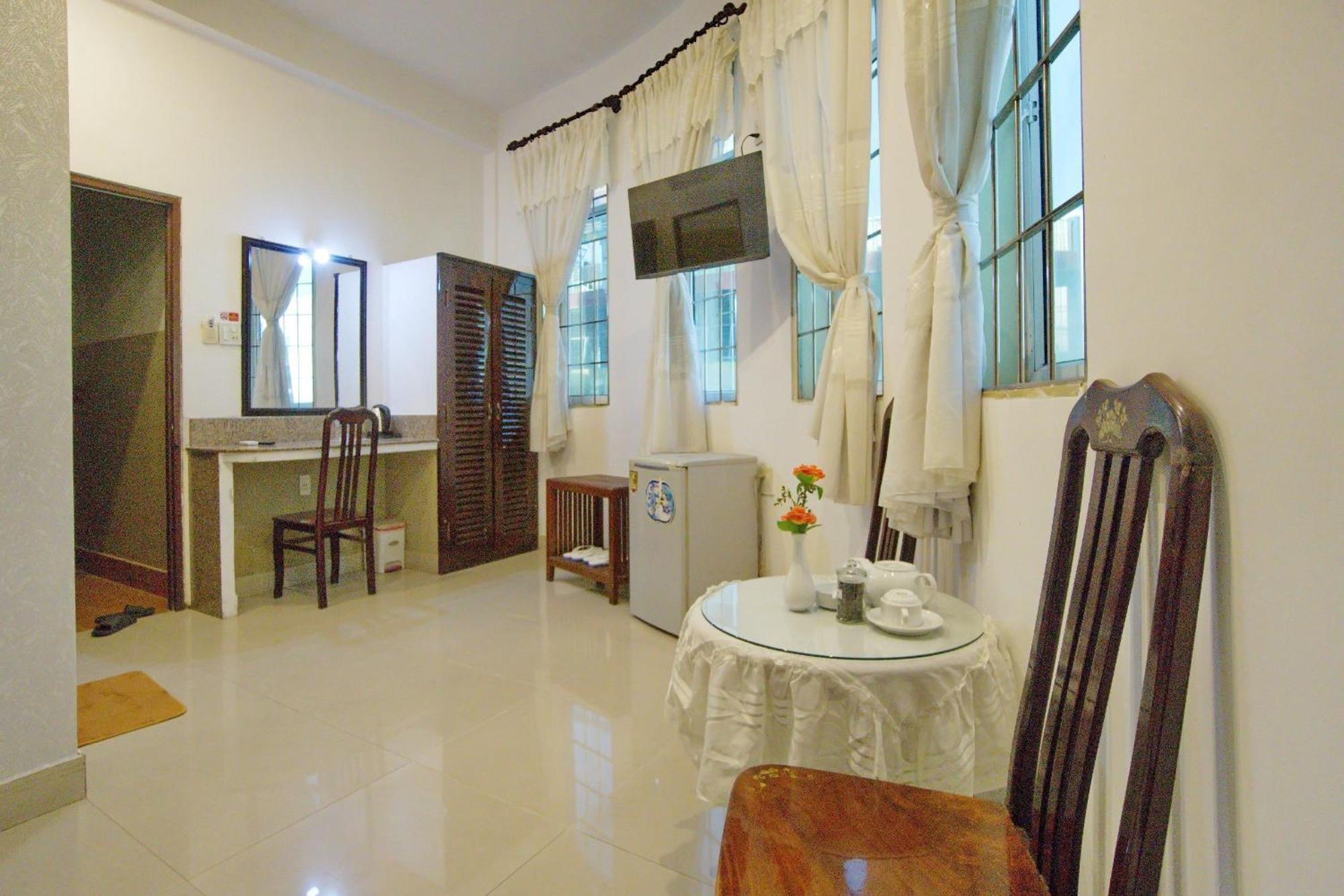 Hotel Hai Chau Chau Doc Exterior photo